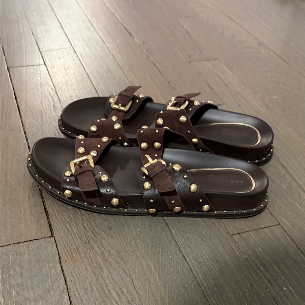 Kenneth Cole New York Brown Sandals with Gold Accents